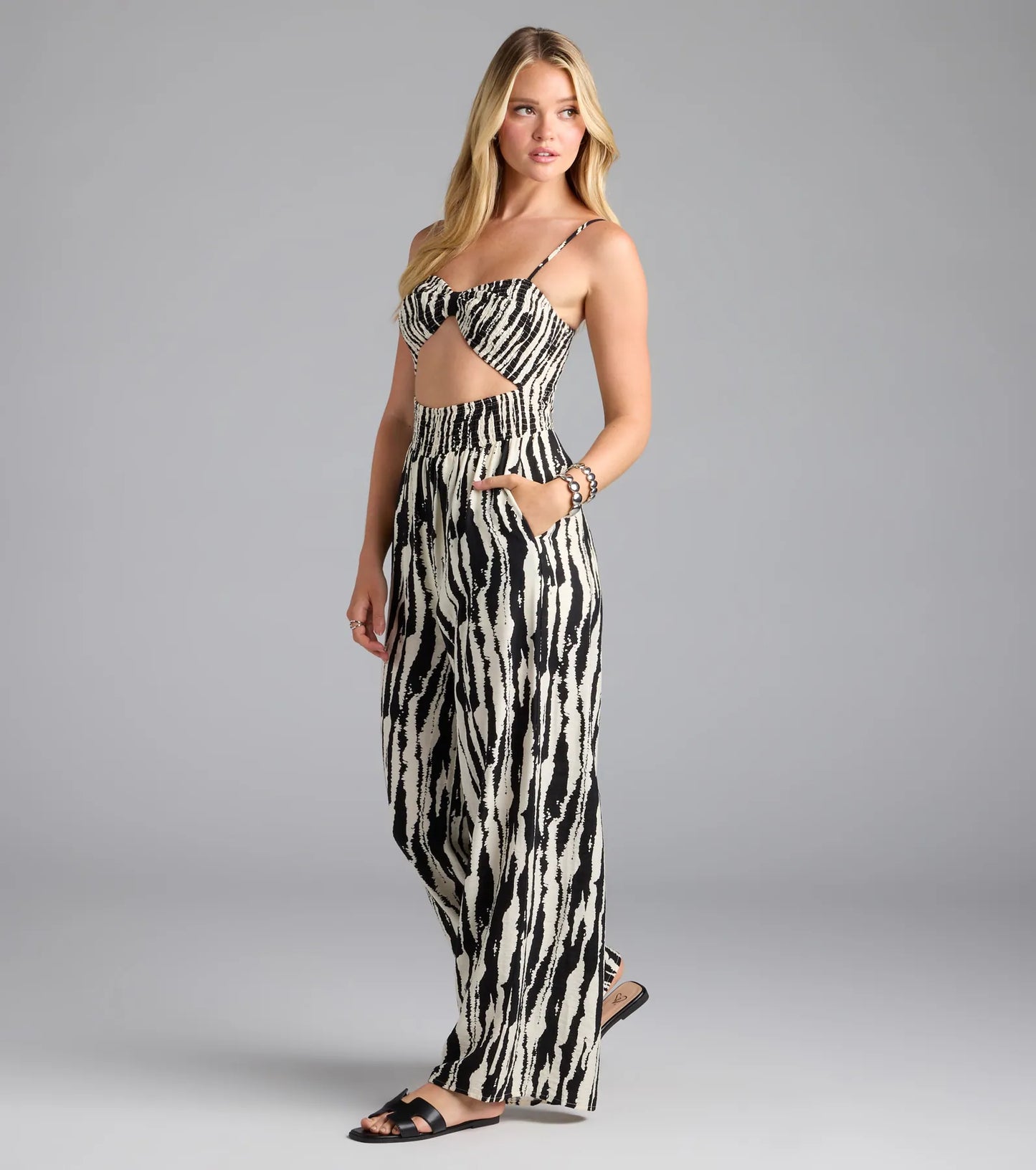 Remarkable Energy Abstract Striped Wide-Leg Jumpsuit