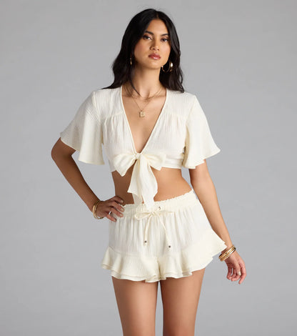 Effortless Chic Tie-Front Crop Top