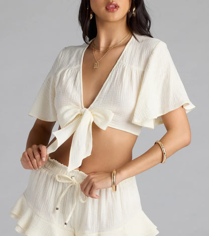 Effortless Chic Tie-Front Crop Top
