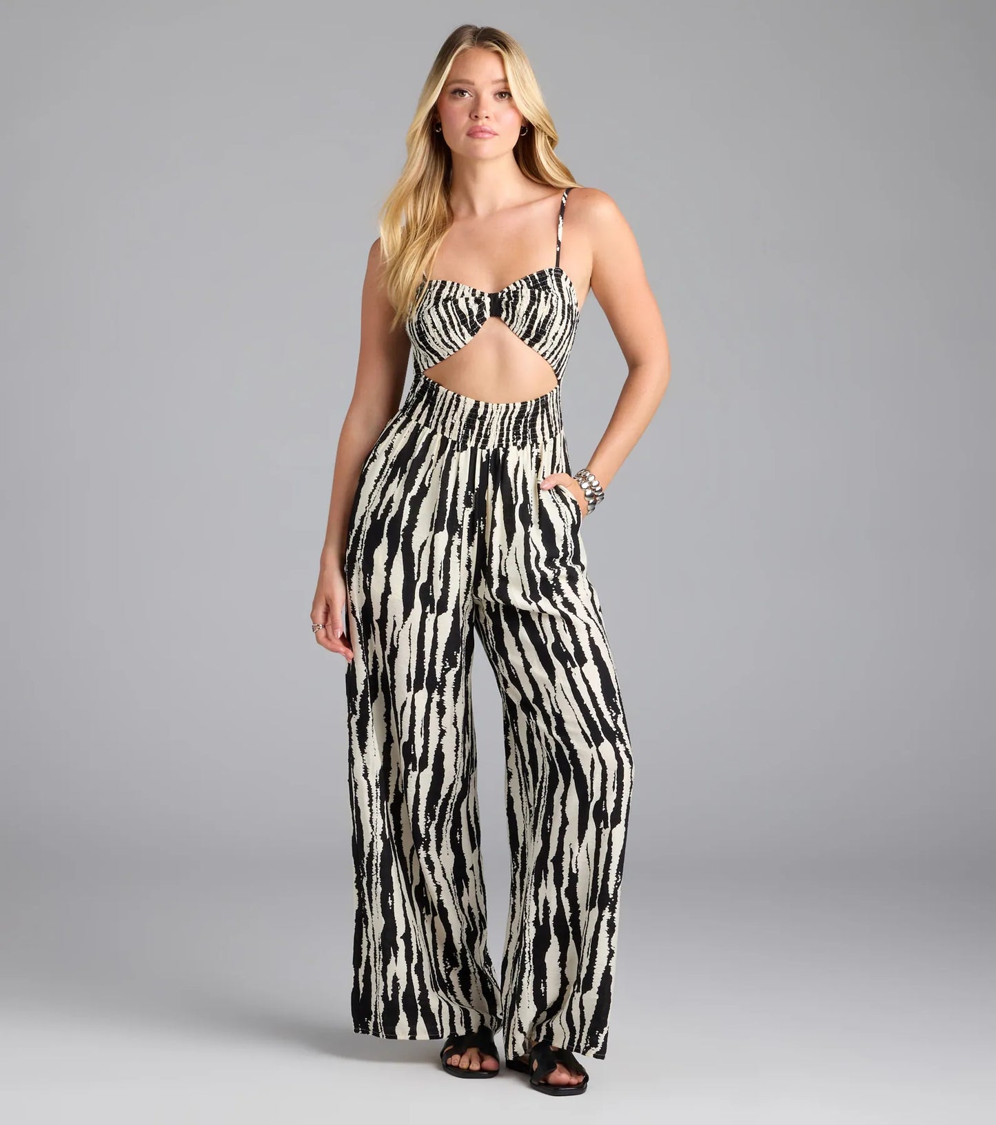 Remarkable Energy Abstract Striped Wide-Leg Jumpsuit