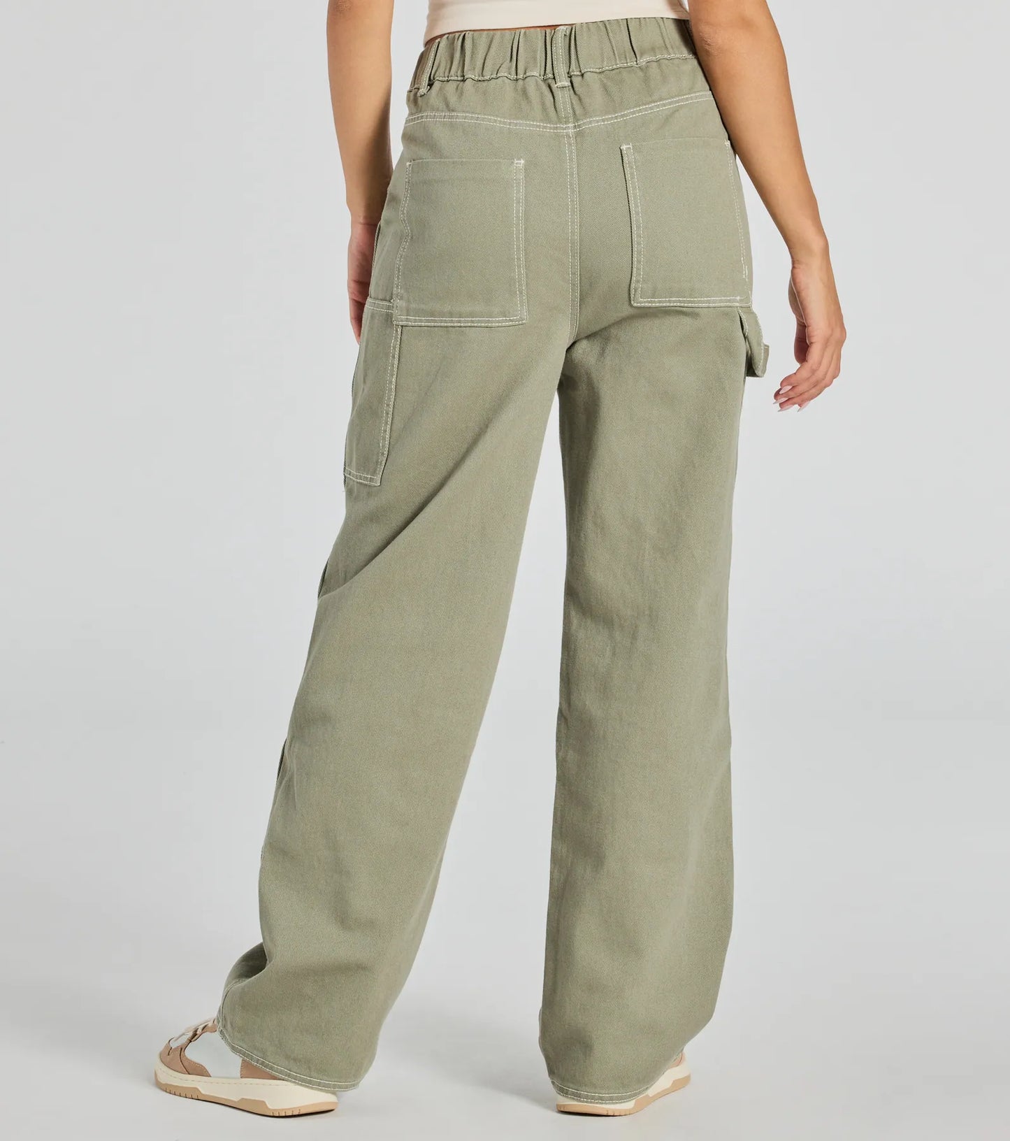 Effortlessly Casual Wide-Leg Twill Cargo Pants