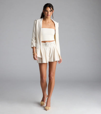 Looking Chic Belted Trouser Shorts With Linen