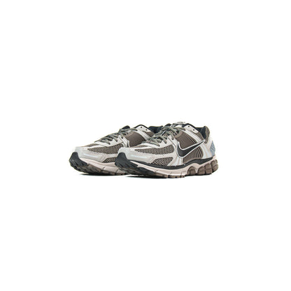 Zoom Vomero 5 (College Grey/Black-Cave Stone)